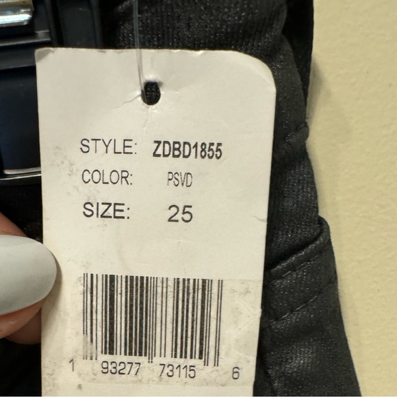 Brand new AG pants size 25 - Picture 4 of 10